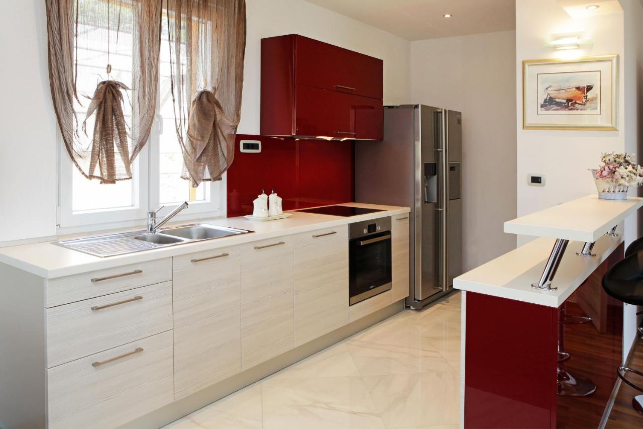 Villa Nera Bol Ngoại thất bức ảnh